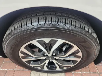 Kia Canival 2022, 49327 км, за 15791.21 USD