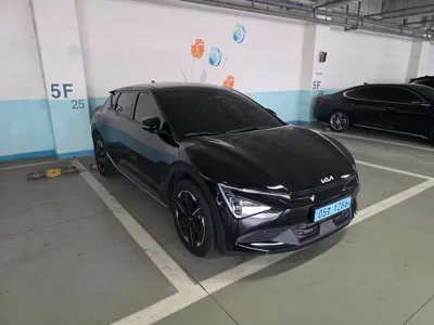 Kia EV6 2025, 27000 км, за 5324.06 USD