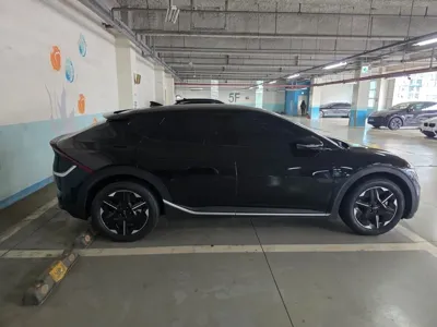 Kia EV6 2025, 27000 км, за 5324.06 USD