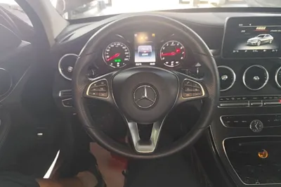 Mercedes-Benz C-Class 2017, 63000 км, за 14397 USD - фото 18