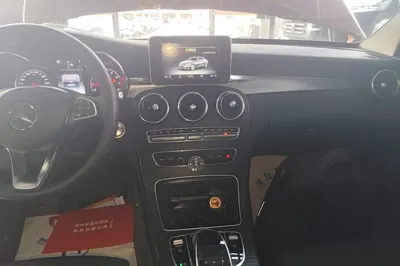 Mercedes-Benz C-Class 2017, 63000 км, за 14397 USD - фото 20