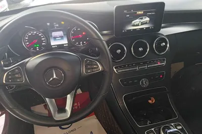 Mercedes-Benz C-Class 2017, 63000 км, за 14397 USD - фото 21