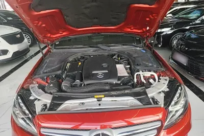 Mercedes-Benz C-Class 2017, 63000 км, за 14397 USD - фото 30