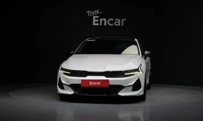 Kia K5 2020, 60797 км, за 11171.35 USD