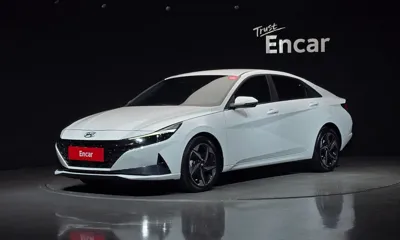 Hyundai Avante · 2022 год