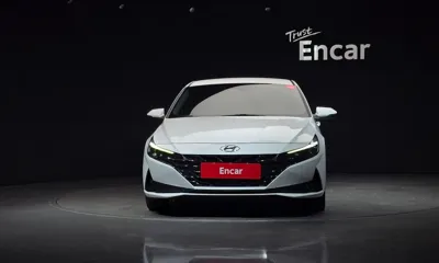 Hyundai Avante 2022, 156766 км, за 9902.29 USD