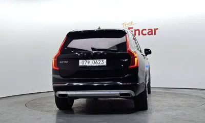 Volvo XC90 2017, 118713 км, за 19036.37 USD