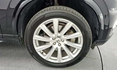 Volvo XC90 2017, 118713 км, за 19036.37 USD
