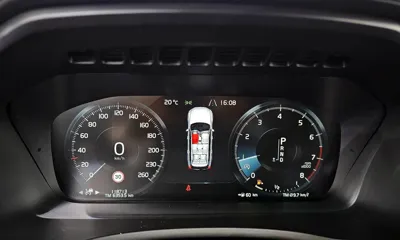 Volvo XC90 2017, 118713 км, за 19036.37 USD - фото 8