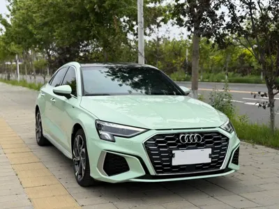 Audi A3 2023, 41000 км, за 23187.6 USD