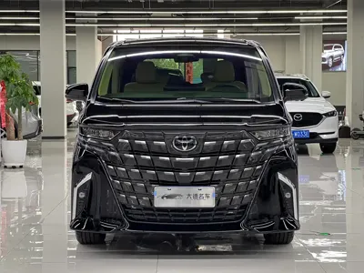 Toyota Alphard 2025, 6200 км, за 141361.66 USD