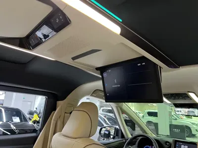 Toyota Alphard 2025, 6200 км, за 140564.01 USD - фото 16