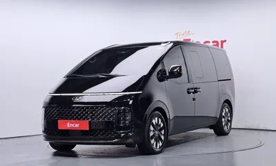 Hyundai Staria · 2022 год