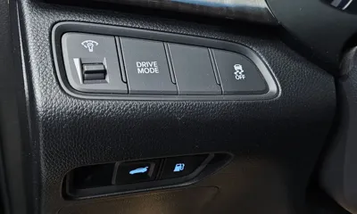 Hyundai Grandeur 2017, 136219 км, за 5537.46 USD - фото 18