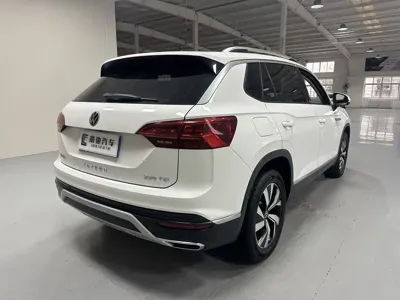 Volkswagen Tayron 2022, 43000 км, за 14684.82 USD