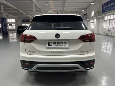 Volkswagen Tayron 2022, 43000 км, за 14684.82 USD