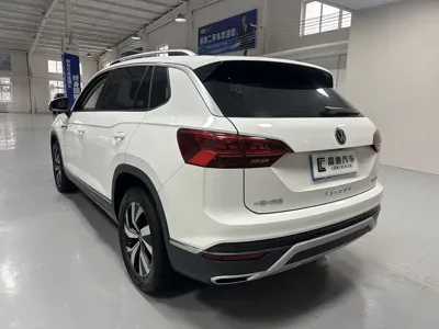 Volkswagen Tayron 2022, 43000 км, за 14684.82 USD - фото 6