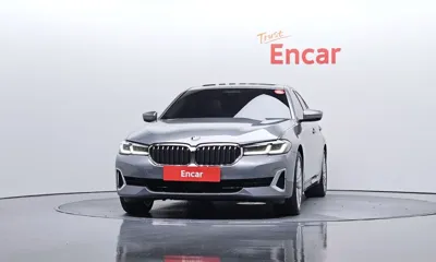BMW 5-Series 2023, 48405 км, за 38688.9 USD