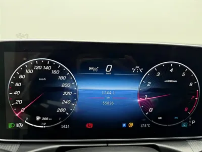 Mercedes-Benz C-Class 2023, 55800 км, за 26850.95 USD - фото 7