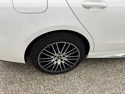 Mercedes-Benz C-Class 2023, 55800 км, за 26850.95 USD - фото 14