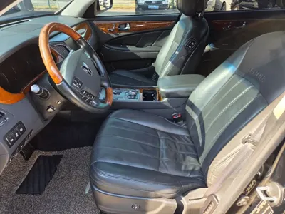 Hyundai Equus 2011, 125000 км, за 4135.49 USD - фото 8