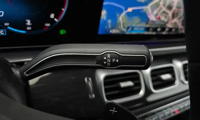Mercedes-Benz GLE-Class 2023, 63877 км, за 45472.33 USD - фото 9