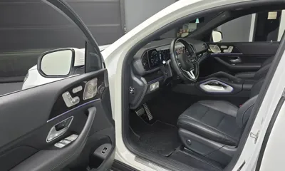 Mercedes-Benz GLE-Class 2023, 63877 км, за 45472.33 USD - фото 10