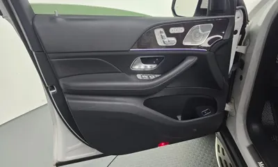 Mercedes-Benz GLE-Class 2023, 63877 км, за 45472.33 USD - фото 24