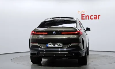 BMW X6 2023, 41163 км, за 56452.67 USD