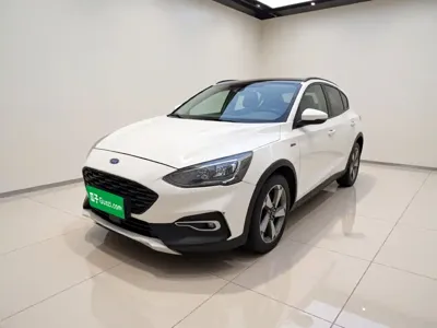 Ford Focus Active · 2020 год