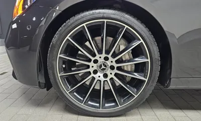 Mercedes-Benz E-Class 2023, 55706 км, за 29903.13 USD