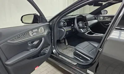 Mercedes-Benz E-Class 2023, 55706 км, за 29767.71 USD - фото 10