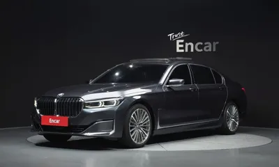BMW 7-Series · 2020 год