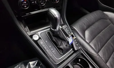 Volkswagen Golf 2016, 95375 км, за 6603.65 USD - фото 9