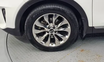 Kia Sorento 2019, 135467 км, за 11159.25 USD