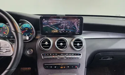 Mercedes-Benz GLC-Class 2020, 63905 км, за 24690.57 USD - фото 12
