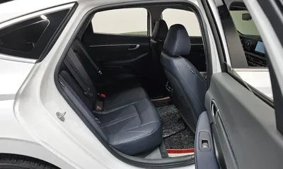Hyundai Sonata 2024, 48958 км, за 21322.23 USD - фото 11