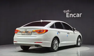 Hyundai Sonata 2016, 85791 км, за 6251.22 USD