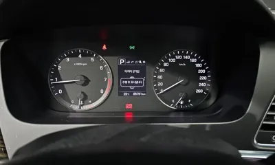 Hyundai Sonata 2016, 85791 км, за 6251.22 USD - фото 8