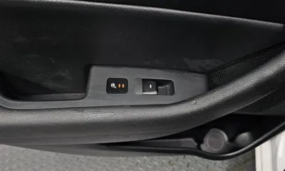 Hyundai Sonata 2016, 85791 км, за 6251.22 USD - фото 19