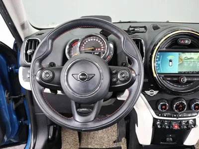 MINI Countryman 2019, 51000 км, за 16749.86 USD - фото 15