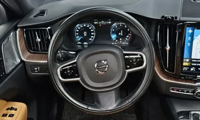 Volvo XC60 2021, 59318 км, за 26191.41 USD - фото 13