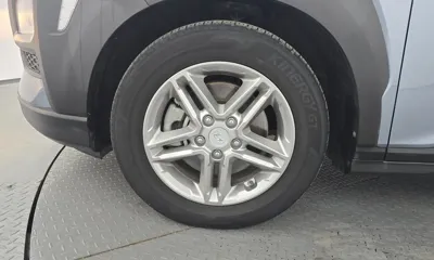 Hyundai Kona 2018, 32388 км, за 9053.27 USD