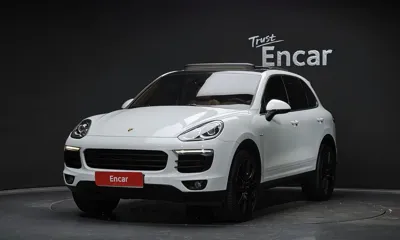 Porsche Cayenne · 2016 год