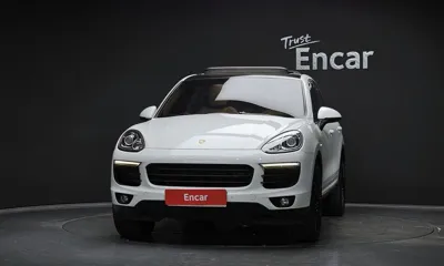 Porsche Cayenne 2016, 159713 км, за 16091.21 USD