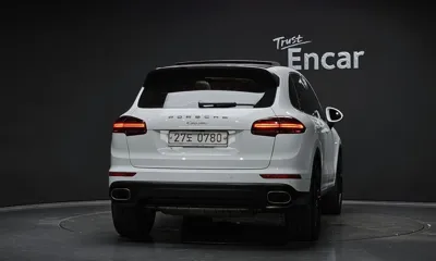 Porsche Cayenne 2016, 159713 км, за 16091.21 USD