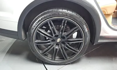 Porsche Cayenne 2016, 159713 км, за 16091.21 USD