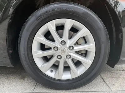 Toyota Camry 2016, 72000 км, за 8651.98 USD - фото 18