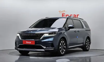 Kia Canival · 2021 год