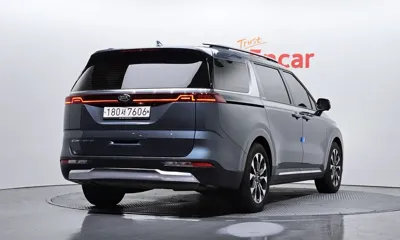 Kia Canival 2021, 109752 км, за 17417.2 USD
